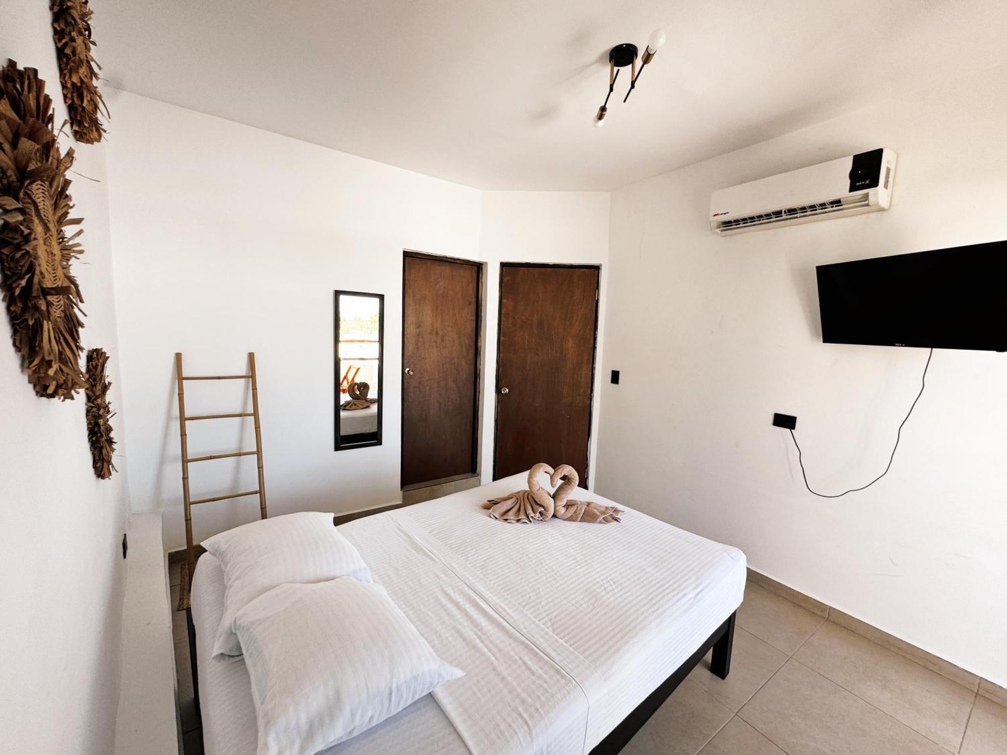 3B Wellness Hotel & Hostel Adults Only Playa del Carmen Bagian luar foto